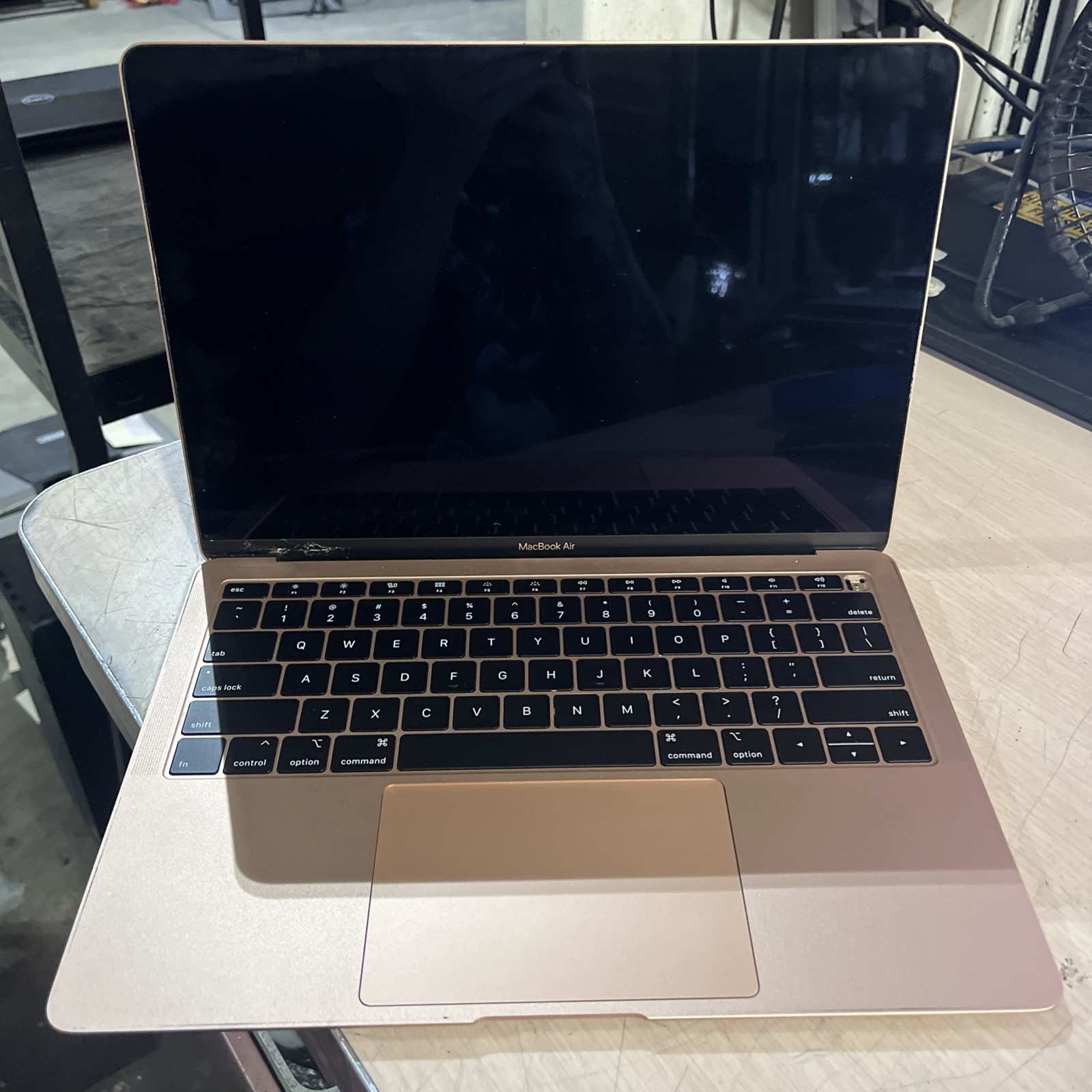 APPLE MACBOOK PRO 13″ TOUCH/2018 CORE I5-8259U 2.3GHZ 8GB RAM 256SSD