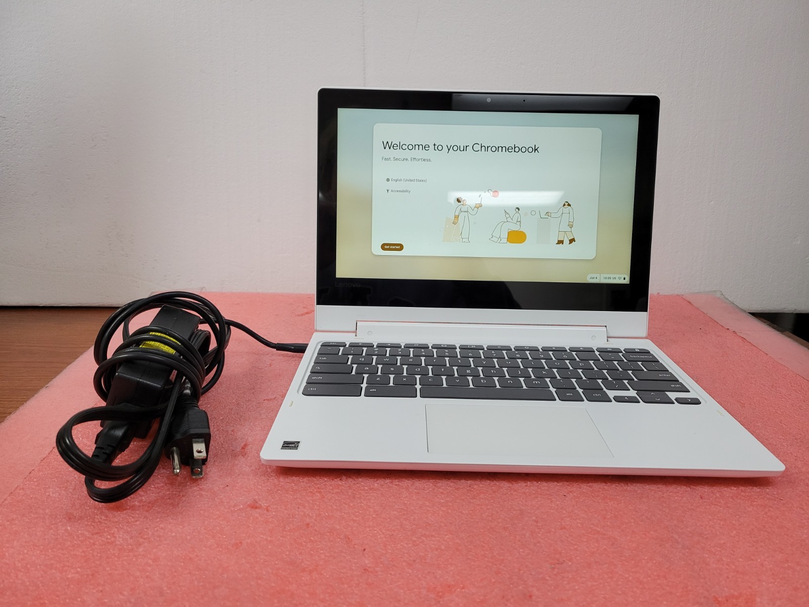 Lenovo Chromebook C330 MediaTek MT8173 4GB RAM 64GB SSD w/PA | LP490