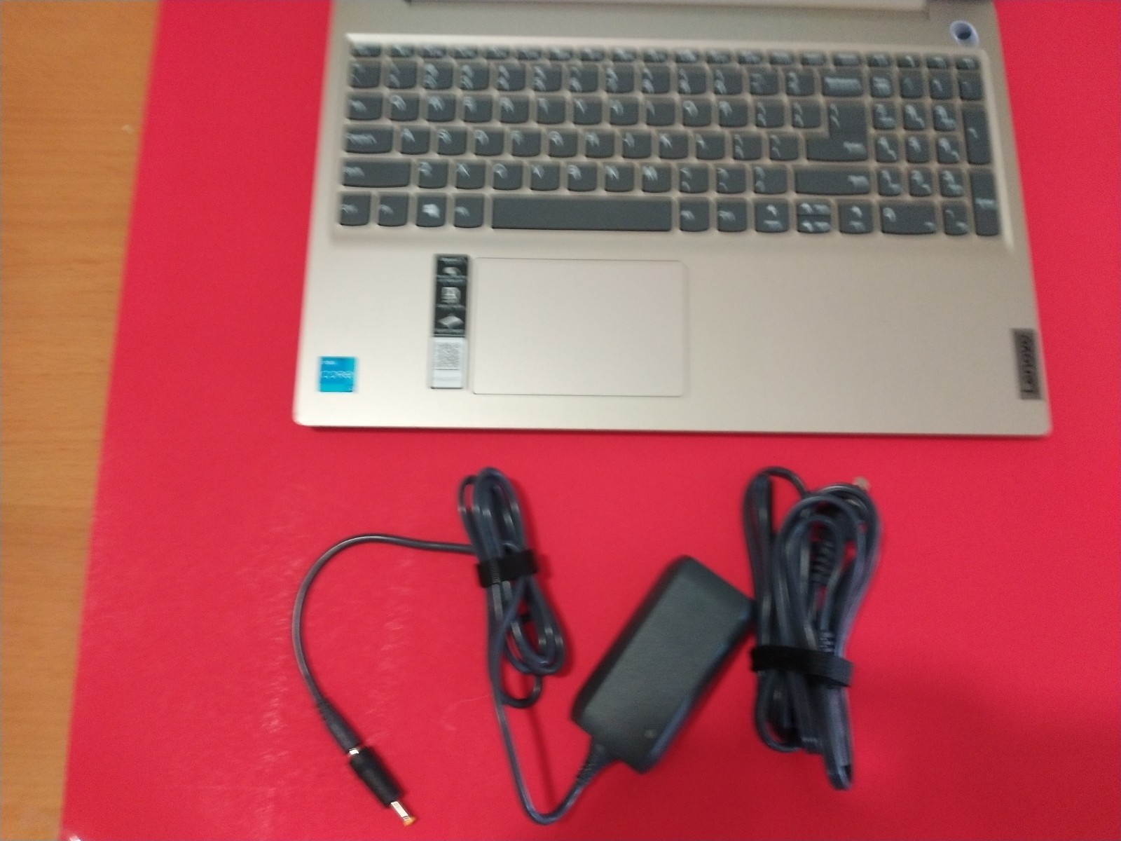 lenovo intel core i3 20gb 128 graphics card 1.014 GB
