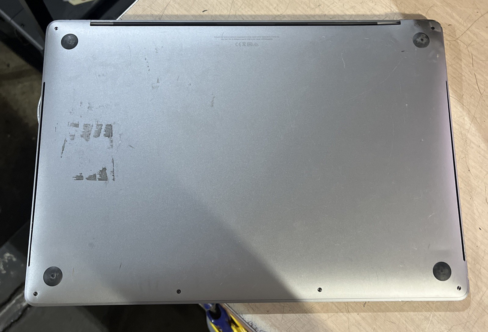 APPLE MACBOOK PRO 16″ 2019 CORE I7-9750H 2.6GHZ 16GB 512SSD
