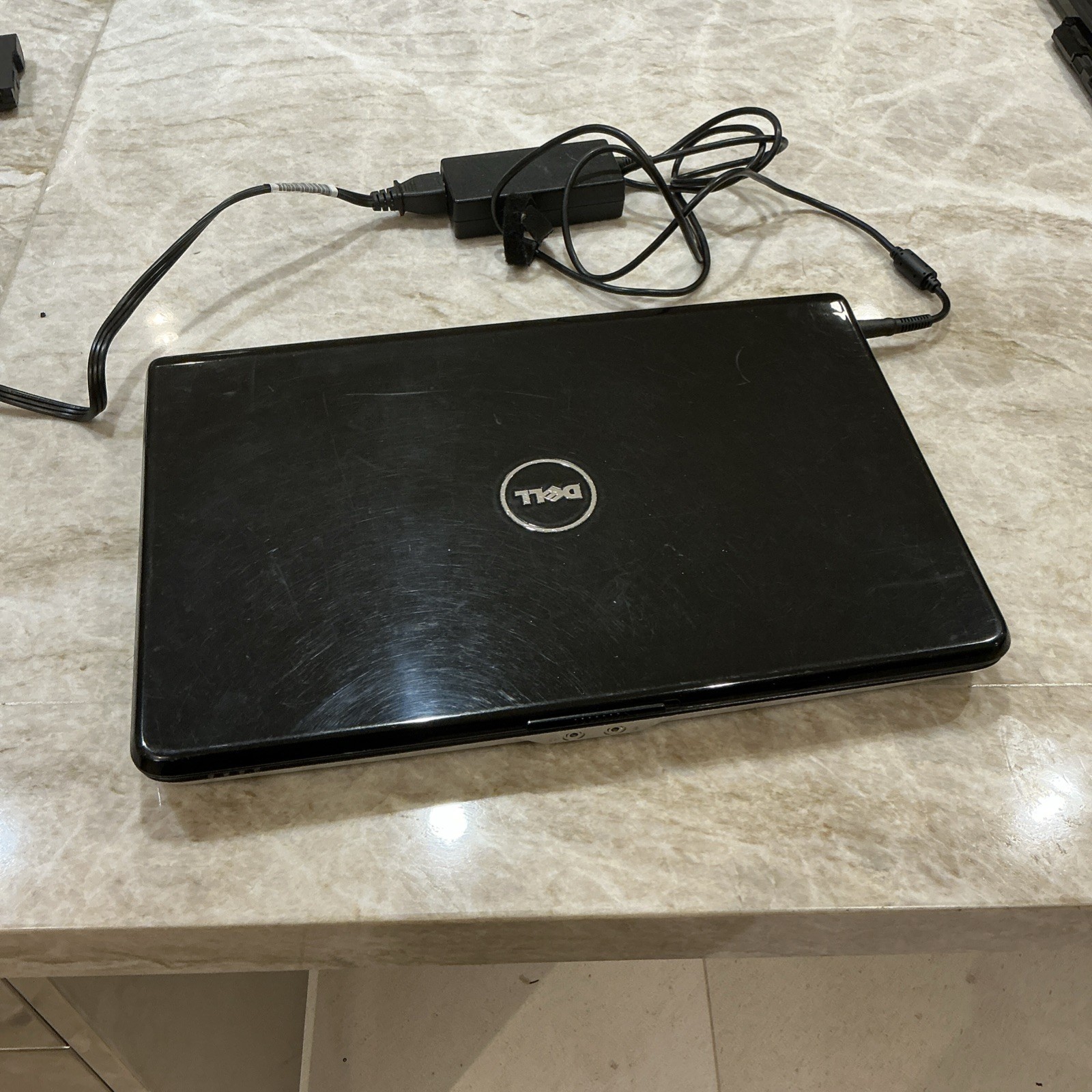 Dell Vostro A860 Laptop Intel Core 2 Duo 1.6Ghz 4GB RAM 160 HDD AC Adapter