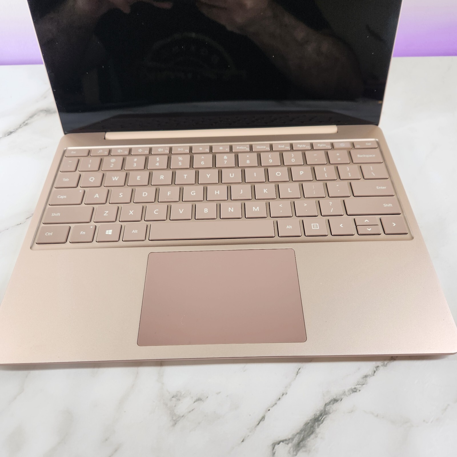Microsoft Surface Go 12.4″ Core i5 8gb Sandstone Windows Laptop 1943