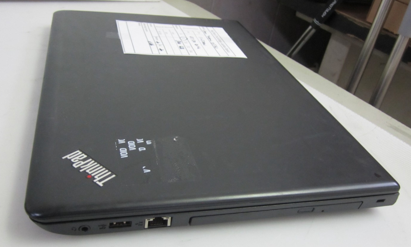 Lenovo ThinkPad E570 15.6″ i5 7200U 2.50GHZ 8GB 500GB Laptop w/ AC NO OS