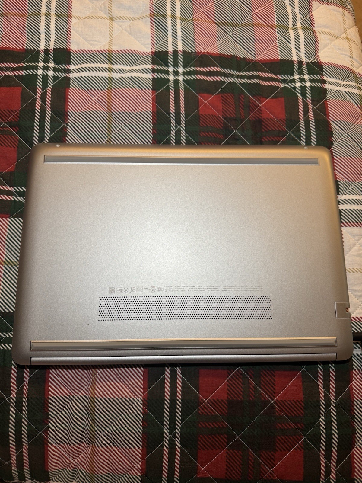 HP 14-inch Silver Notebook Laptop | 14-df0xxx
