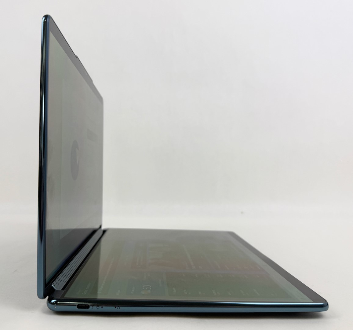 Lenovo Yoga Book 9i 13IRU8 2×13.3″ OLED Dual Touch i7-1355U 16GB 1TB SSD W11H