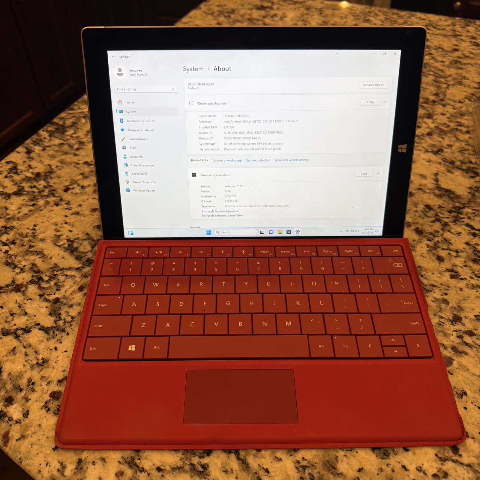 Microsoft Surface 3, Intel Atom x7-Z8700 @ 1.6GHz, 2GB RAM, 64GB SSD, W11p