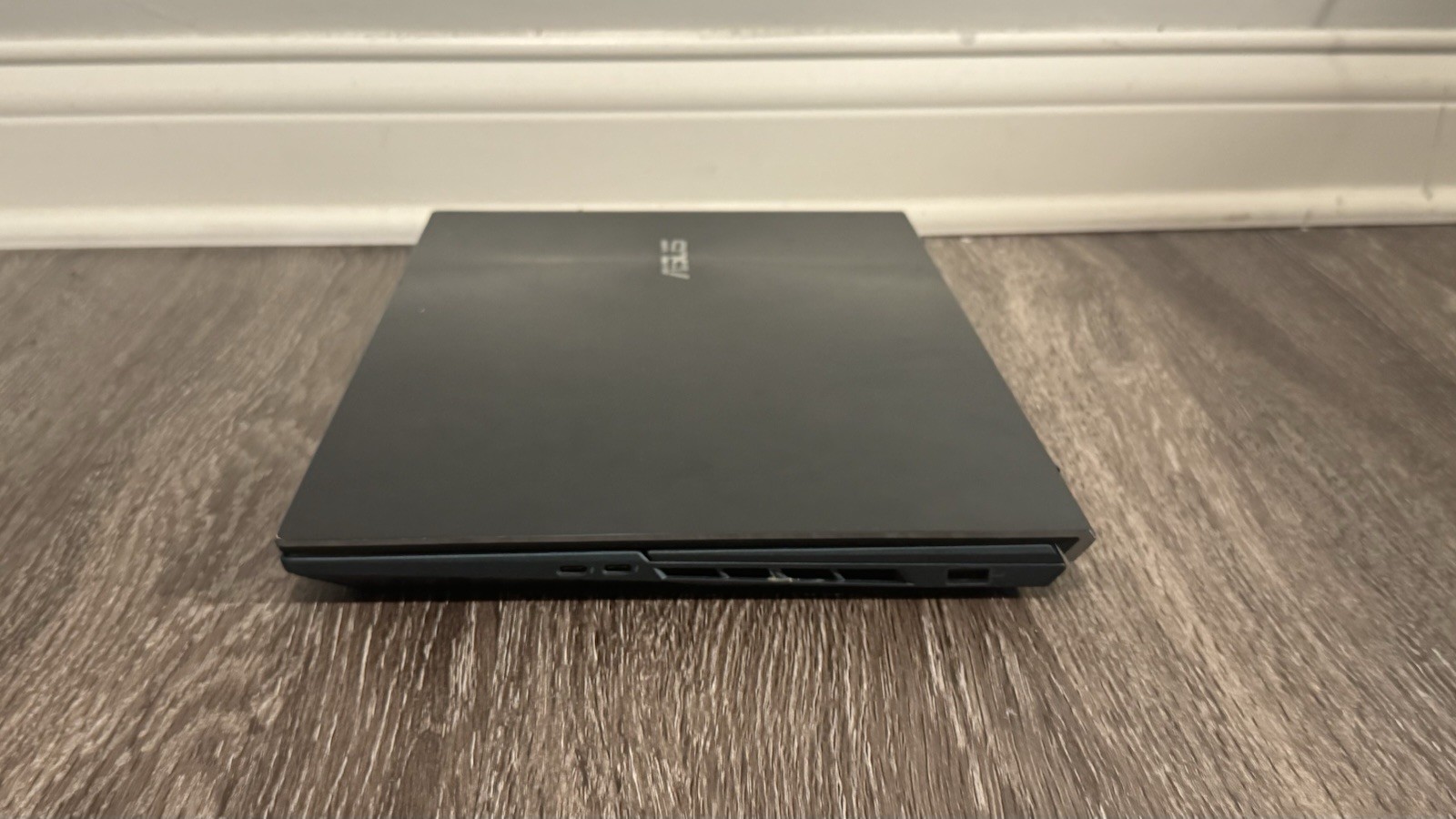 ASUS ZenBook Pro Duo 15 RTX 3070 Intel Core I7