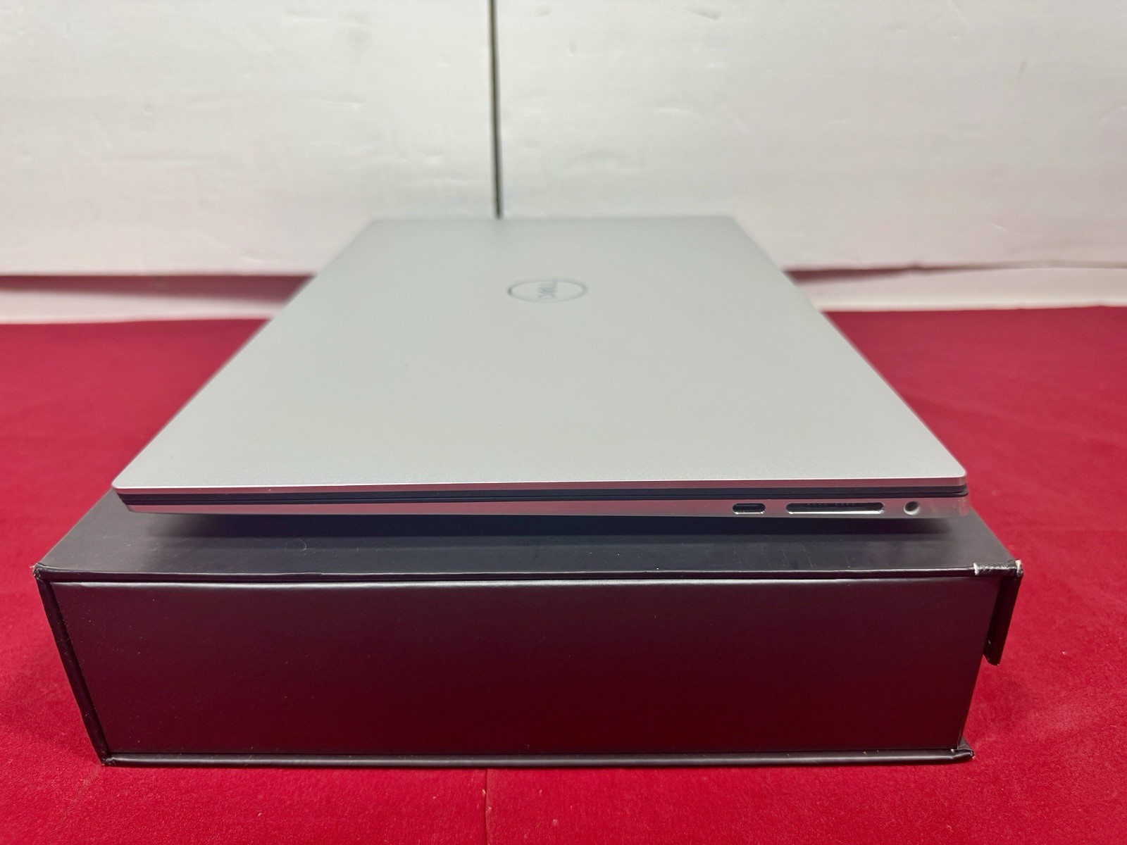 Dell XPS 15 9530 16″ Touch I9-13900H 1TB SSD 32GB RAM RTX 4060 MINT CONDITION