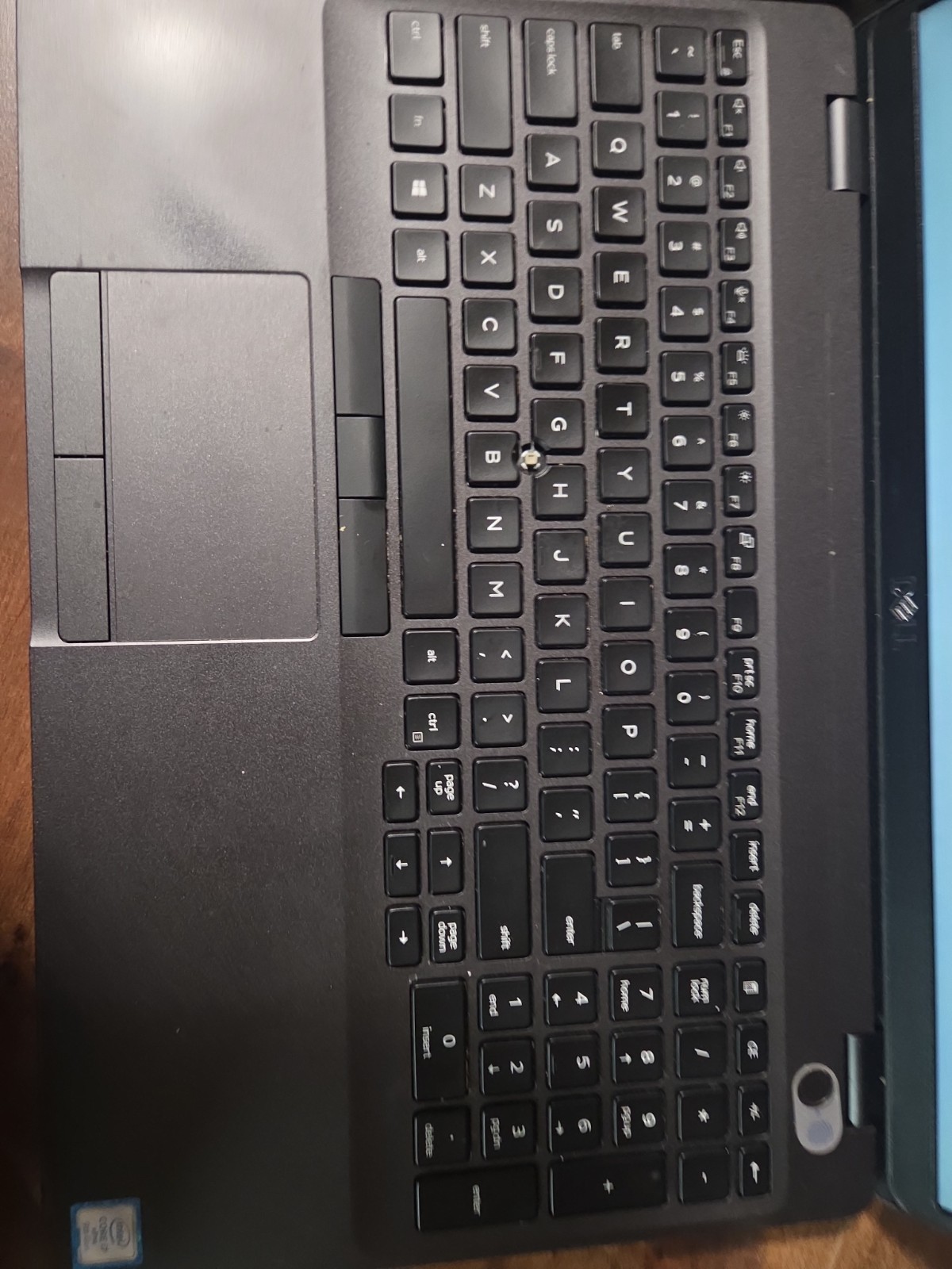 Dell Latitude 5501 15.6″ FullHD i7-9850h 8GB, No Hd. Lot X2