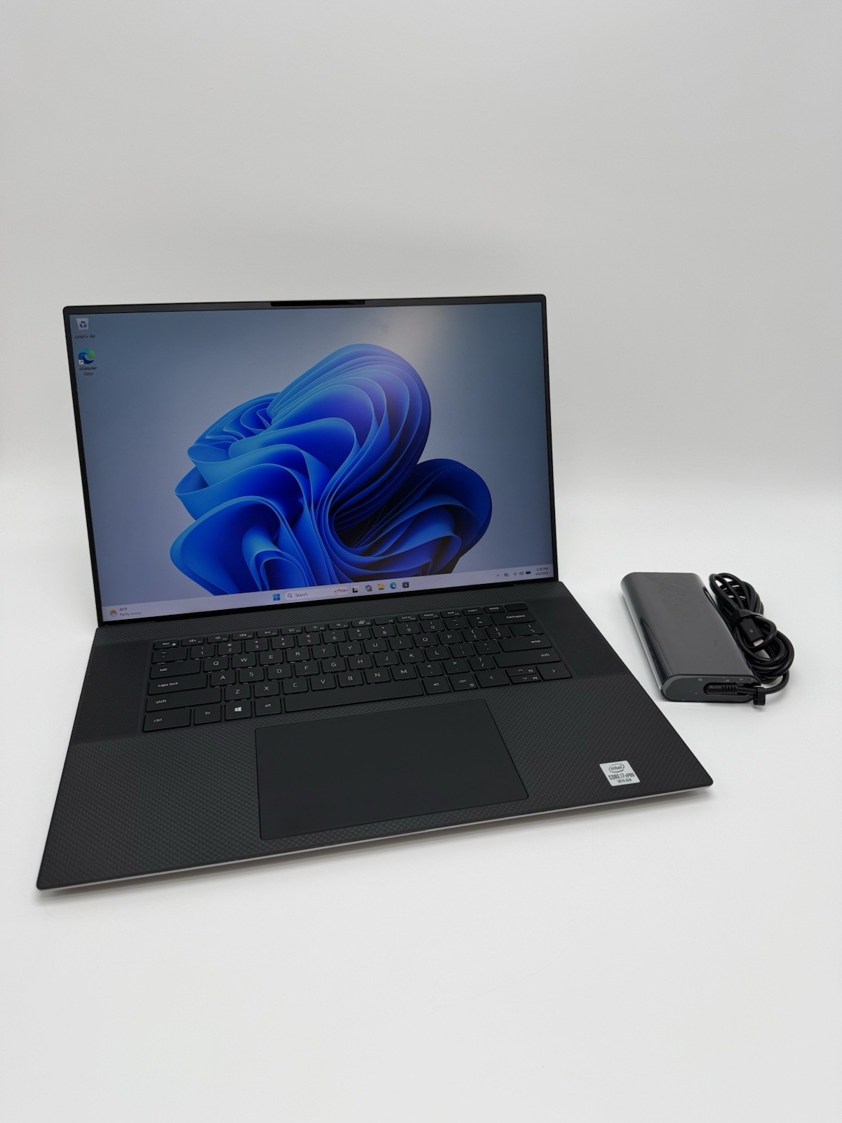 Dell Precision 5750 17 FHD+ i7-10850H | Quadro T2000 | 32GB | 512GB SSD | Win11P