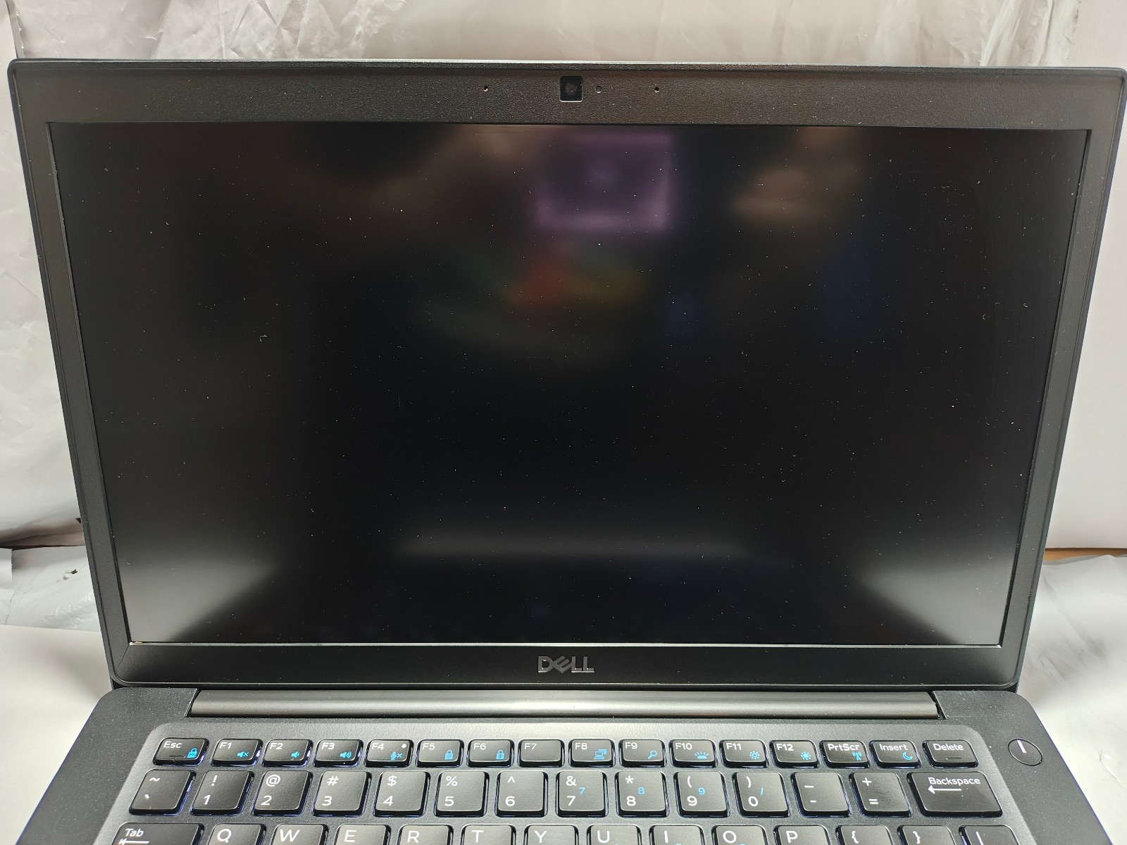 Dell Latitude 7490 Core i7-8650U 16GB DDR4 256GB NVME FHD IPS 14″ w/Charger