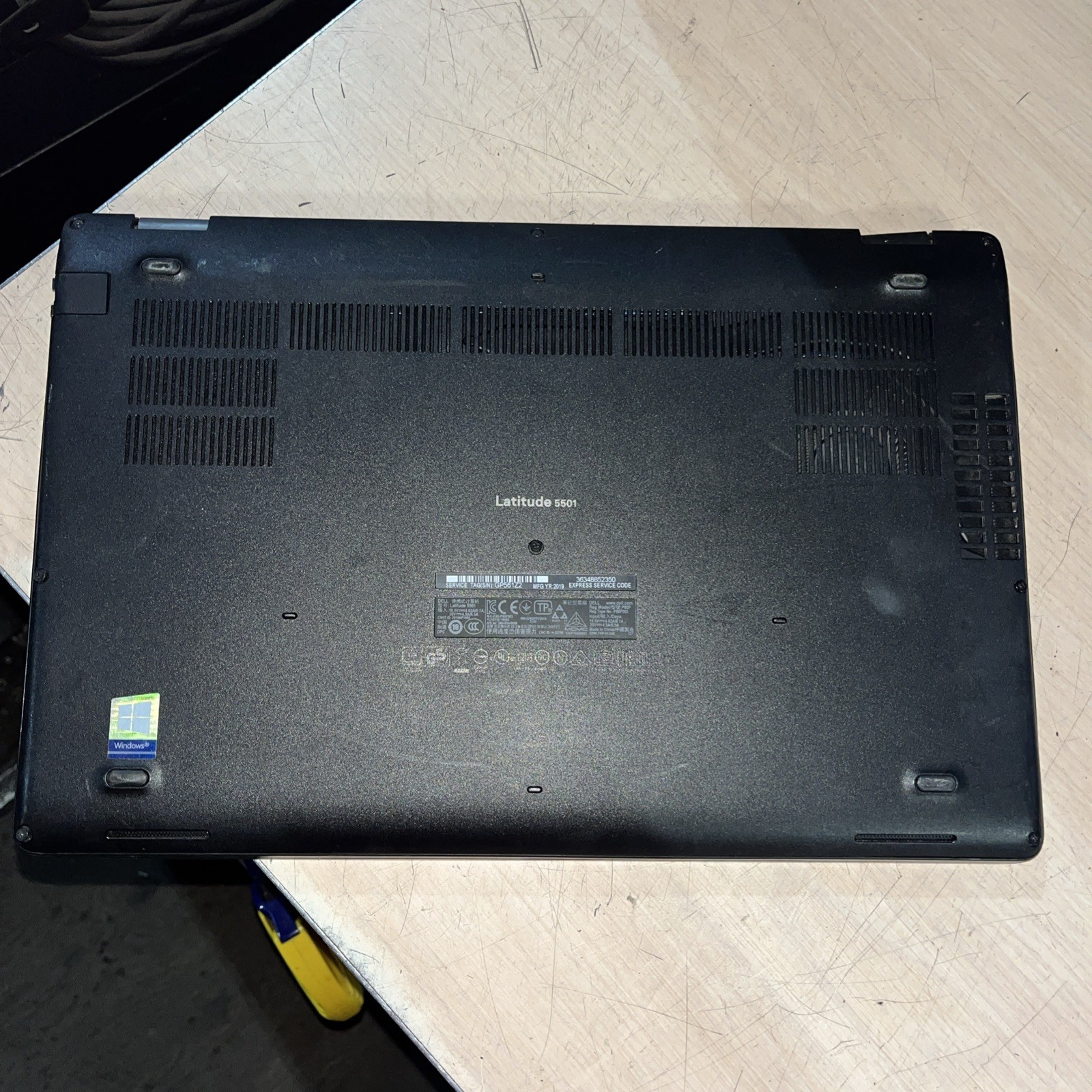 DELL LATITUDE 5501 INTEL CORE I5-9400H 2.50GHZ 8GB RAM NO HD