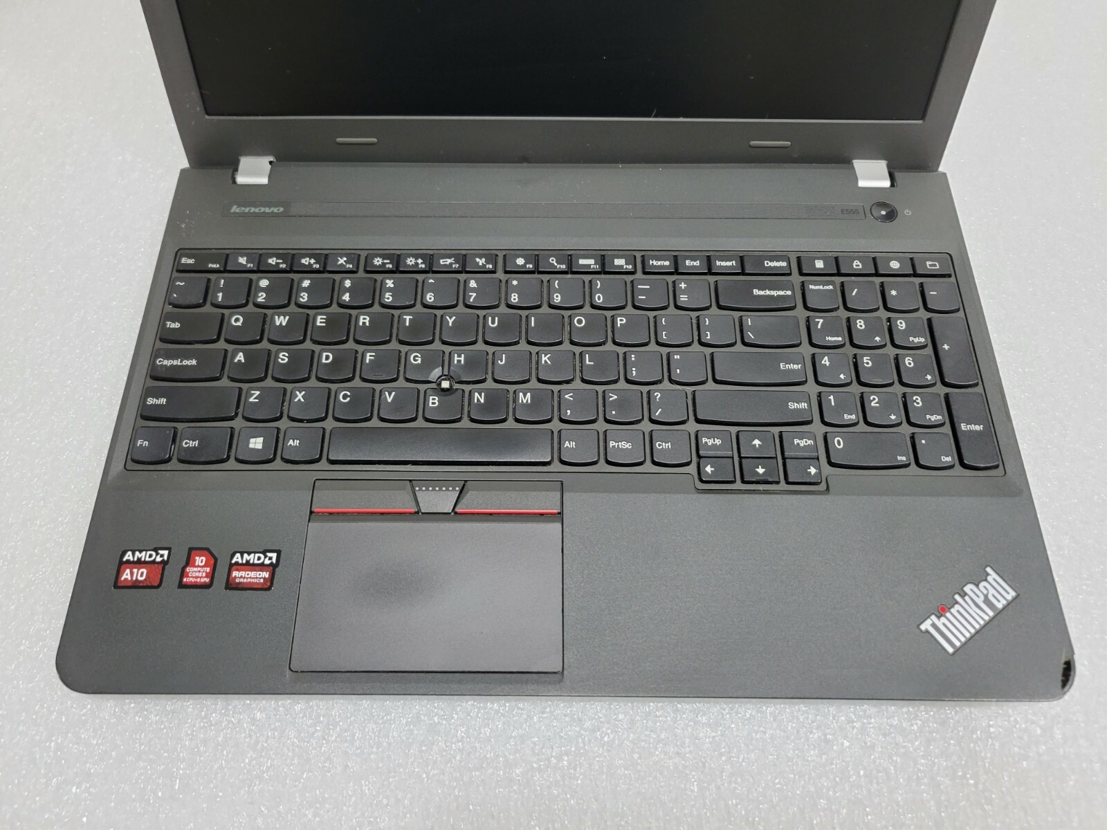 Thinkpad E555 15.6″ AMD A10-7300 1.9GHz 4GB 500GB DVDRW WC Win10 Pro – Read