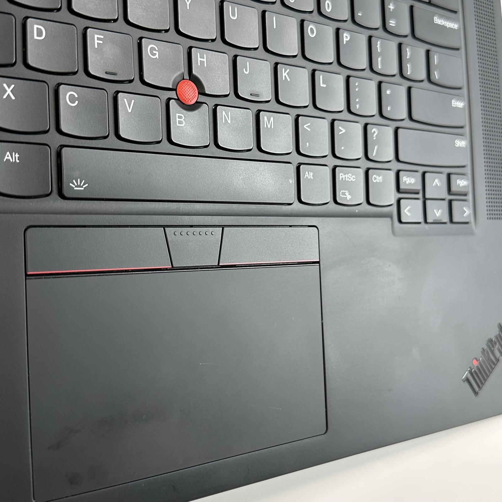 Lenovo ThinkPad P1 Gen 5 16 UHD+ i9-12900H 64GB 1TB RTX 3080 Ti Cracked Screen