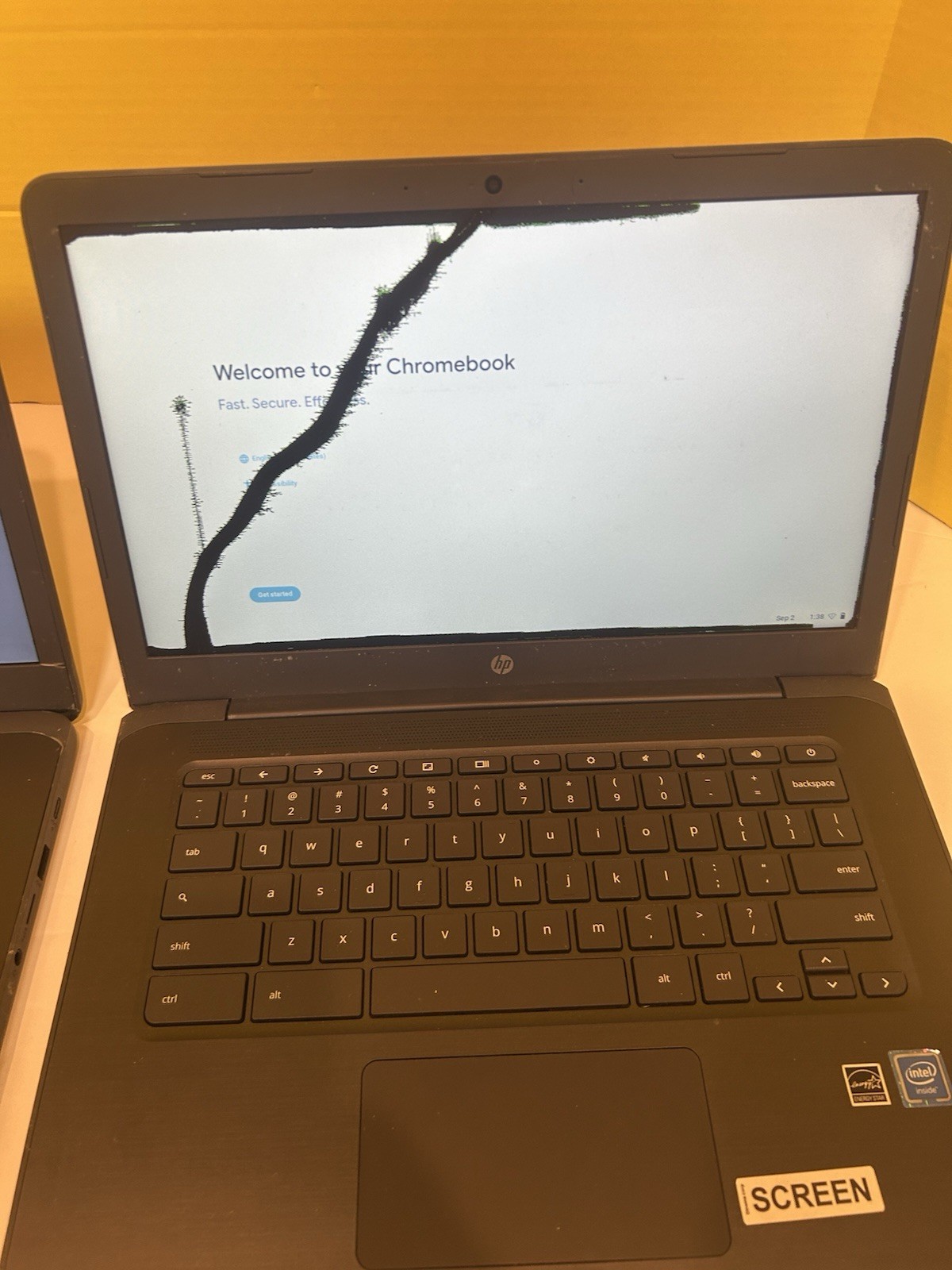 Lot of 2 HP Chromebook 14 G5 14″ For Parts Repair