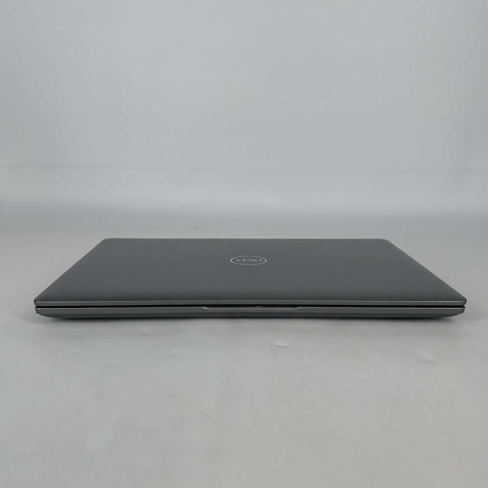 Dell Latitude 5450 14 Gray FHD 1.7 GHz Ultra 7 165U 32GB 512GB SSD Very Good