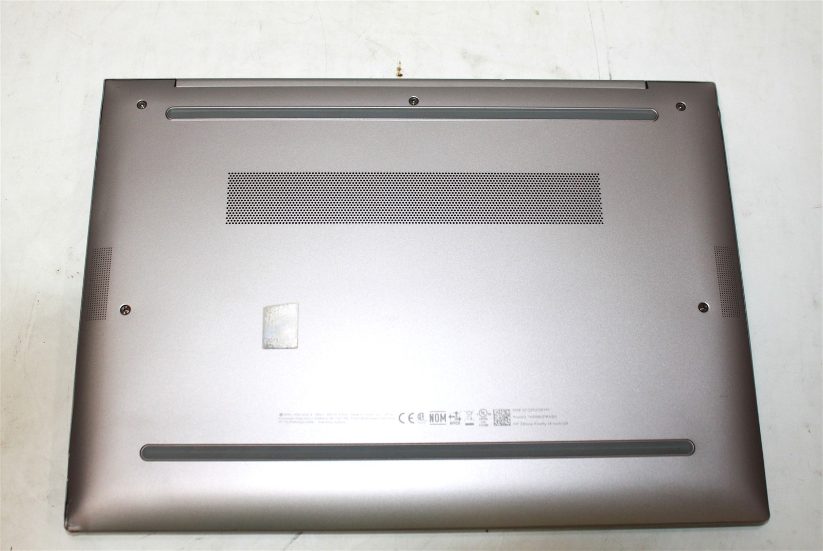 HP ZBook FireFly 14 G9 Intel Core i5-1245U 16GB DDR5 256GB NVME COS DMG