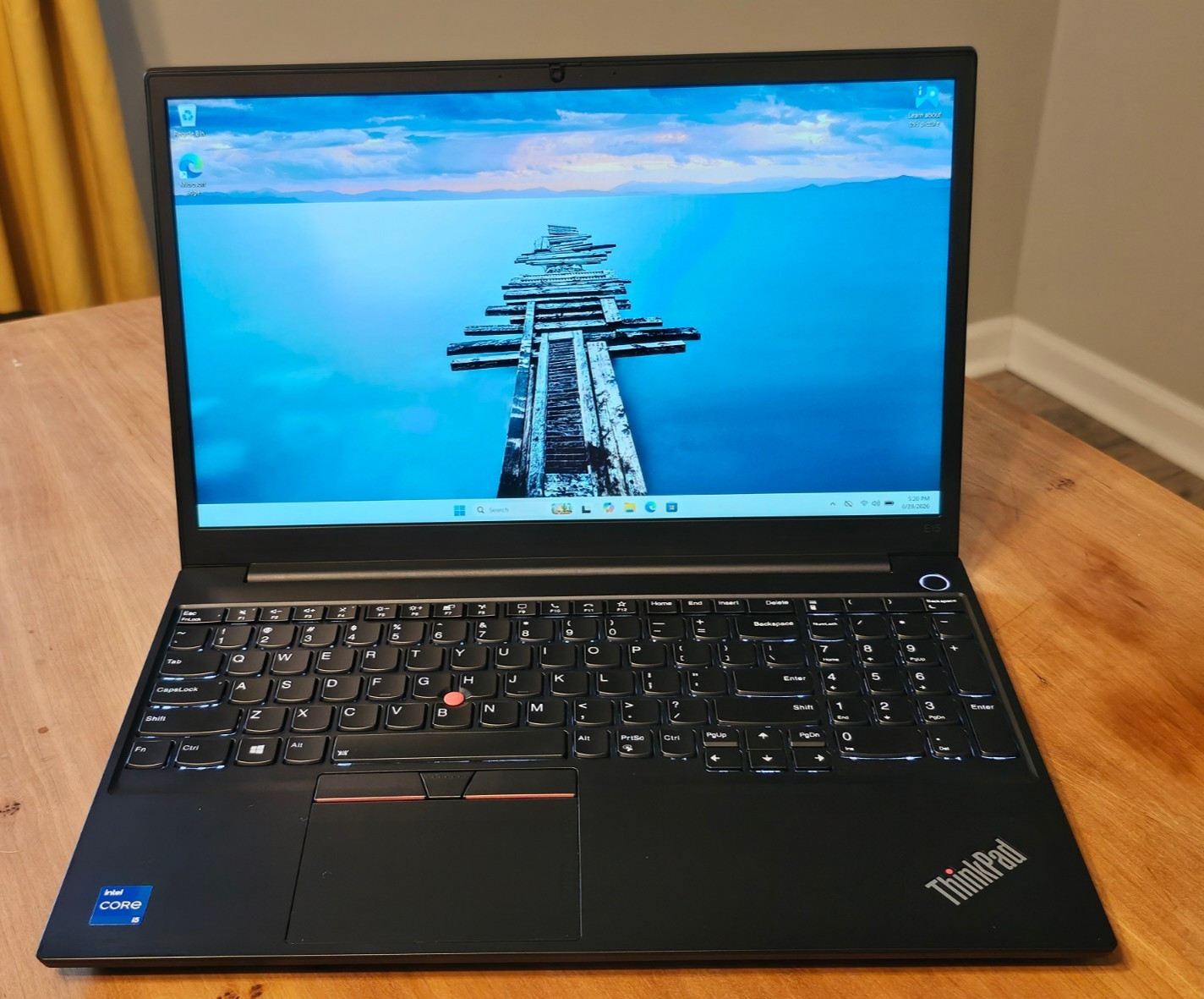 Nice Lenovo E15 Gen 2 i5-1135G7 2.40GHz 8GB 256GB NVMe Full HD AC & 83% Battery