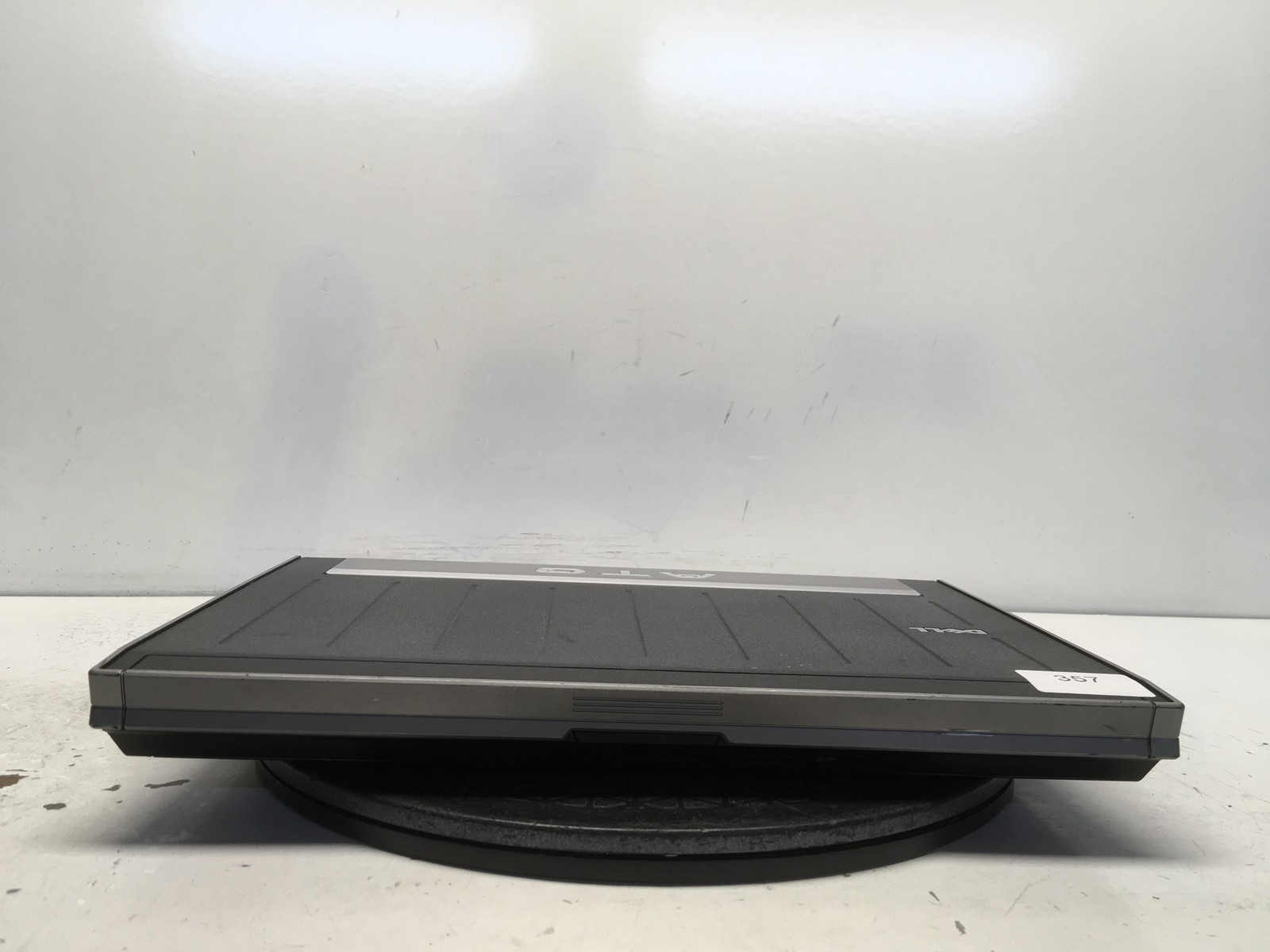 Dell Latitude E6400 ATG Intel Core 2 Duo P8400 2.26GHz 1 GB NO HDD No Batt