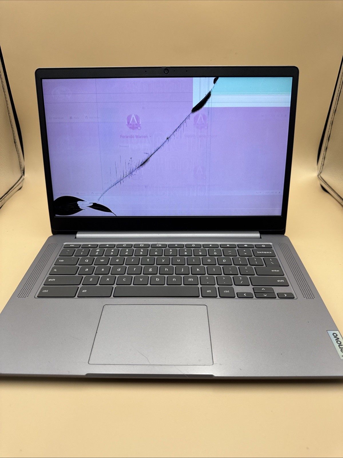 Lenovo IdeaPad 3 Chrome 14M836 14″ 64GB eMMC, MediaTek MT8183 *Issue*