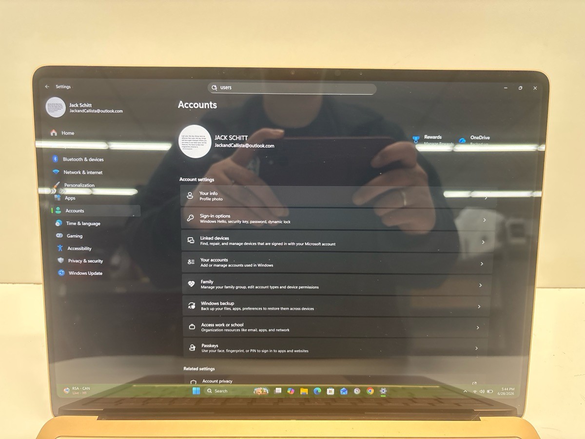 PRE-OWNED MICROSOFT SURFACE LAPTOP 7 2036 WITH CHARGER (P23017458)