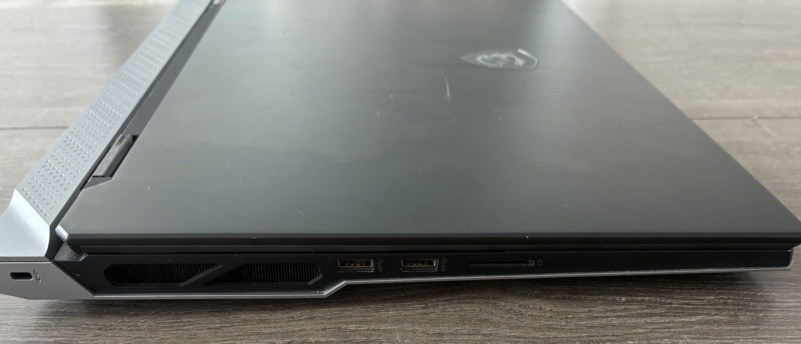 MSI Titan 18 HX 18” MiniLED UHD+ Laptop i9-14900HX, RTX 4090, 16GB RAM/500GB SSD