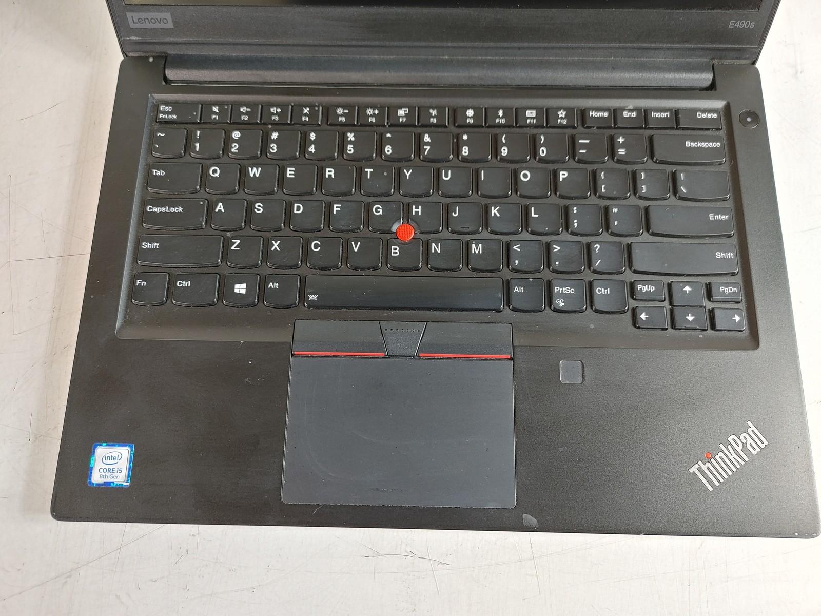 Lenovo ThinkPad E490s Core i5-8265U 1.60 GHz 16 GB DDR4 No HDD