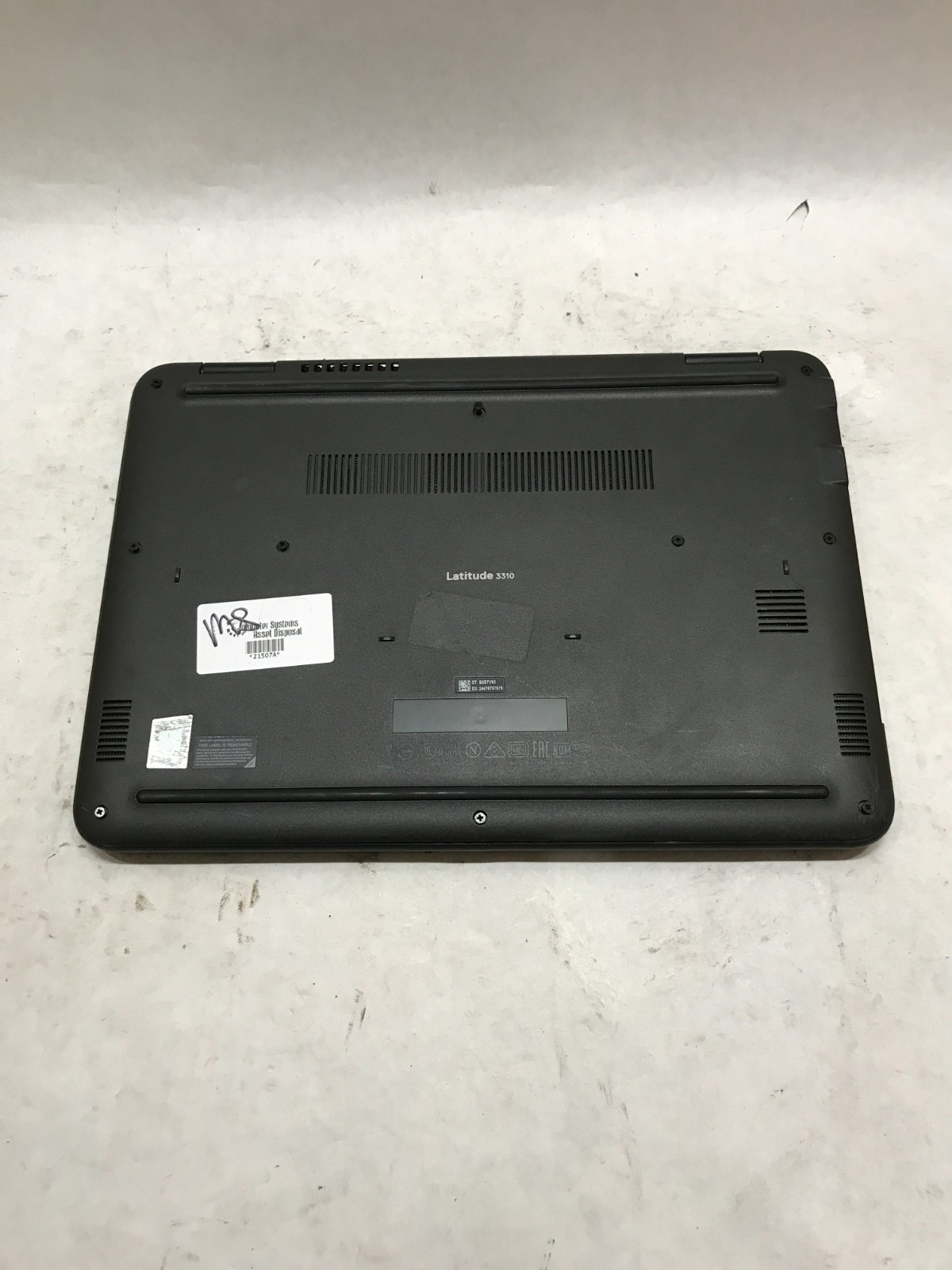 Dell Latitude 3310 13″ Intel Core i5 NO RAM NO HDD/OS For Parts CRACKED LCD – DW