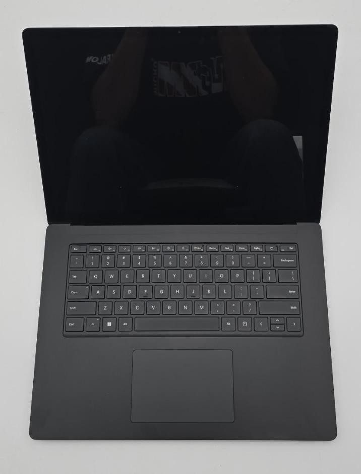 Microsoft Surface Laptop 5 13.5” i7 16GB RAM 256 SSD BLACK R19-00024 – OPEN BOX