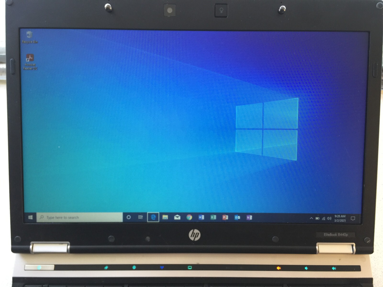 HP 8440P, i7-620M, Windows 10 Pro, 8GB Ram, 512GB SSD, MS Office