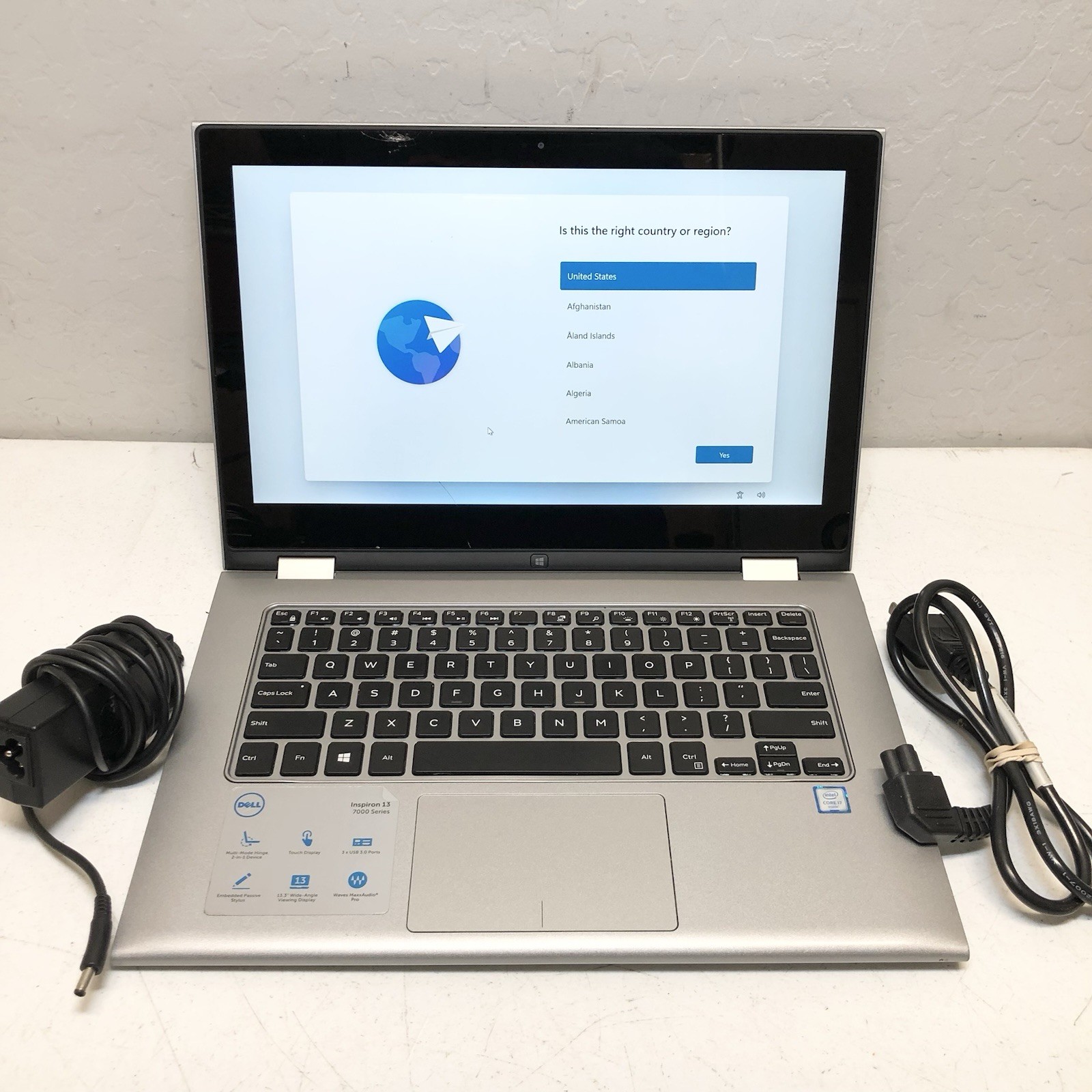 PLEASE READ. Dell Inspiron 13 7000 Series P57G 2-in-1 Intel Core i5 13.3″ Laptop