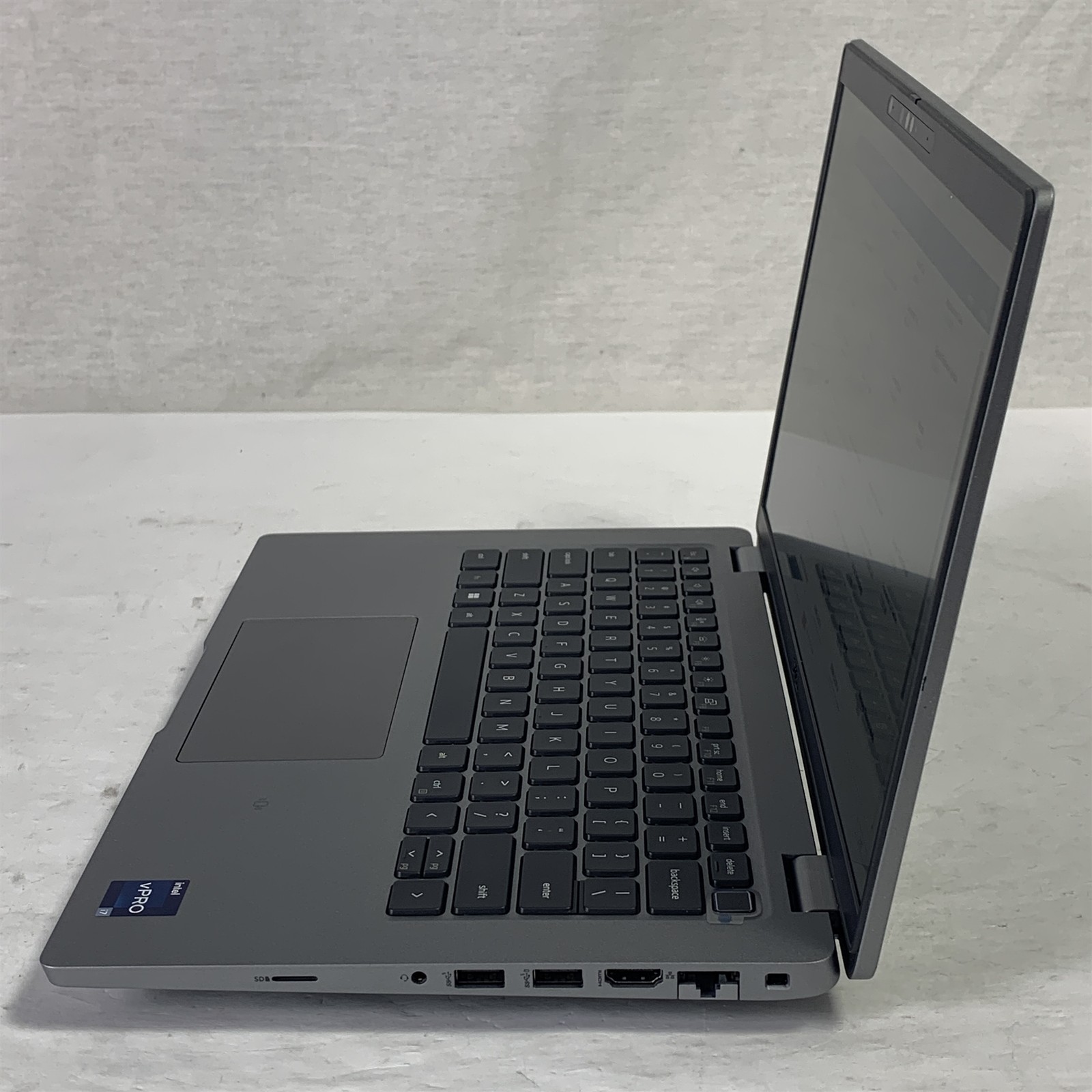 Dell Latitude 5430 14.0″ Laptop i7-1265U 3.6GHz 16GB 512GB NVMe SSD – NO OS