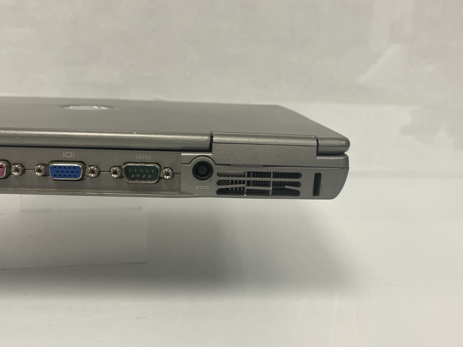 Dell Latitude D600 Pentium M 1.70ghz 512 MB Ram No HDD NO OS #2