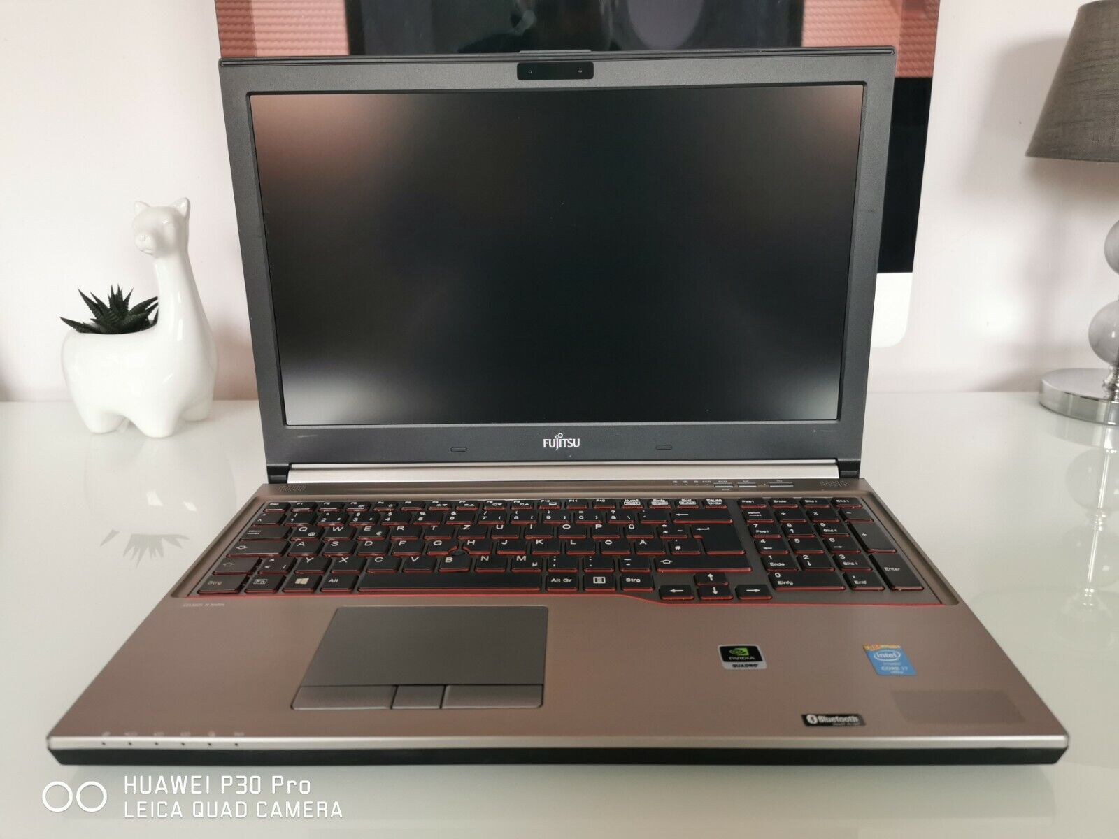 Fujitsu Celsius H730 I7 4800HQ 16GB RAM 256GB SSD Nvidia FullHD Win 10 Qwertz