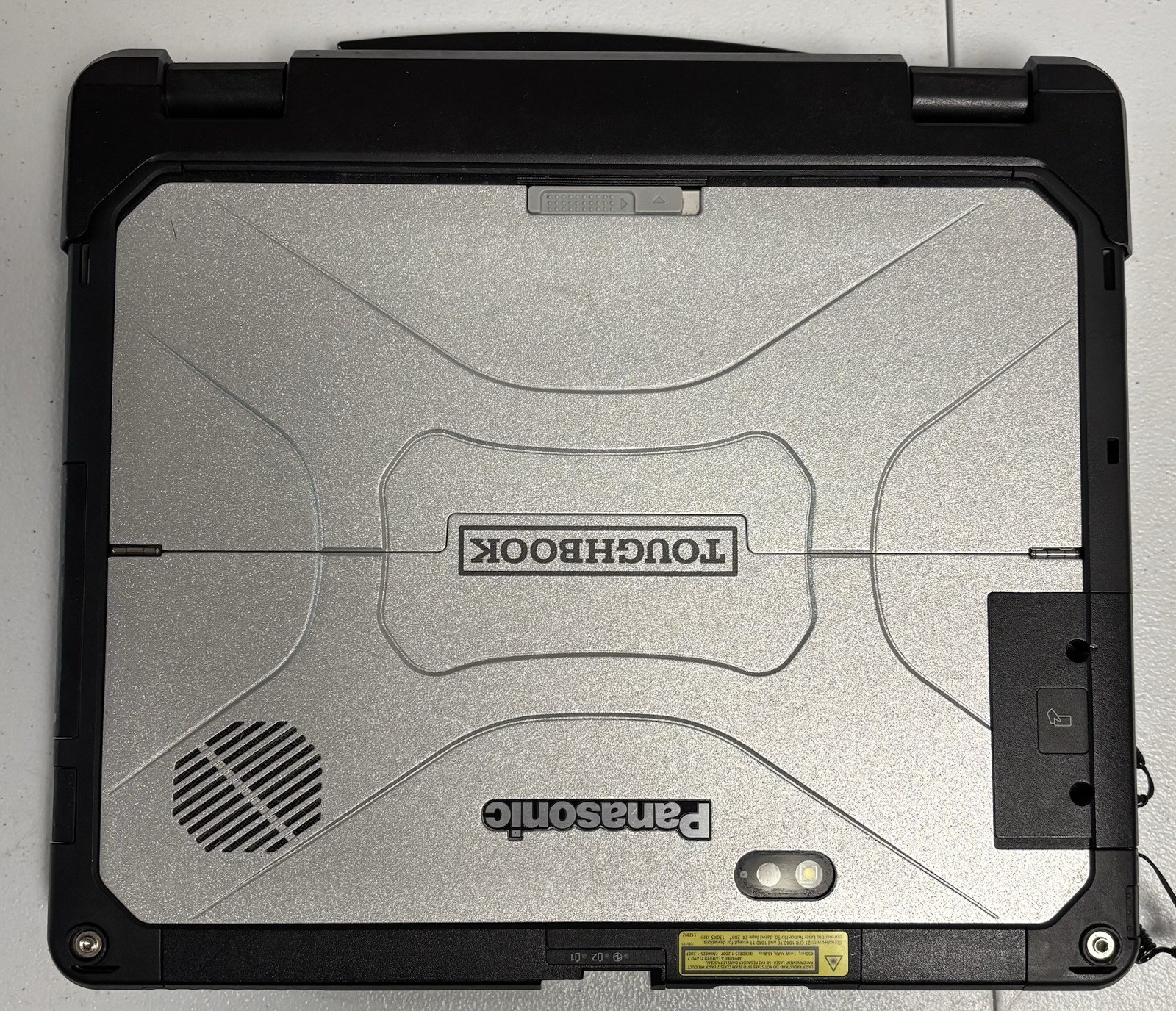 Panasonic Toughbook CF-33 i5-10310U 32GB LTE GPS Barcode GPS w/ Dock & Lind