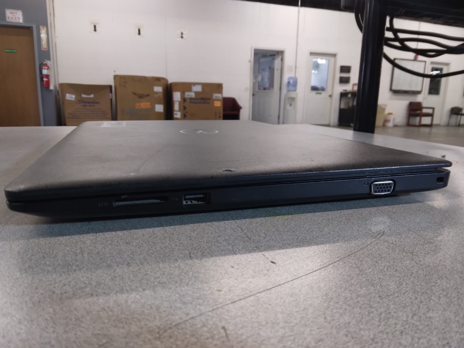 Dell*Latitude*3590*Intel*i5-8250U*8GB*DDR4*Intel*UHD*Graphics*620*No*Drive*No*OS