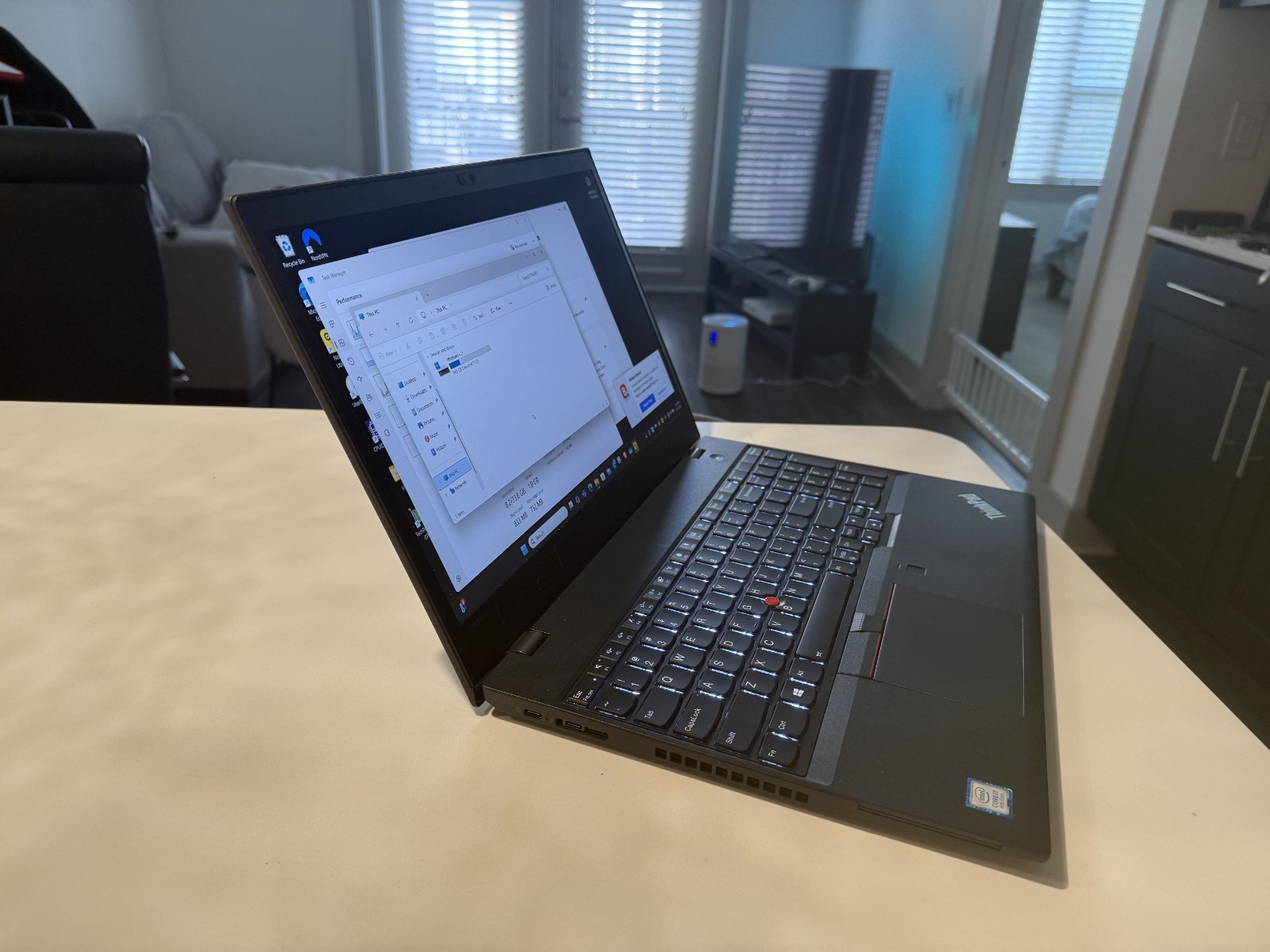 Lenovo ThinkPad P52S, 15.6″, Core i7, 512GB SSD, Win11, New Battery, 32GB DDR4!