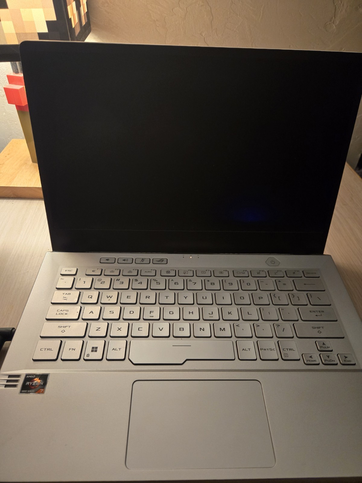 ASUS ROG Zephyrus G14 GA401QM 14in Ryzen 7 5800HS 40GB ram 512B SSD RTX3060