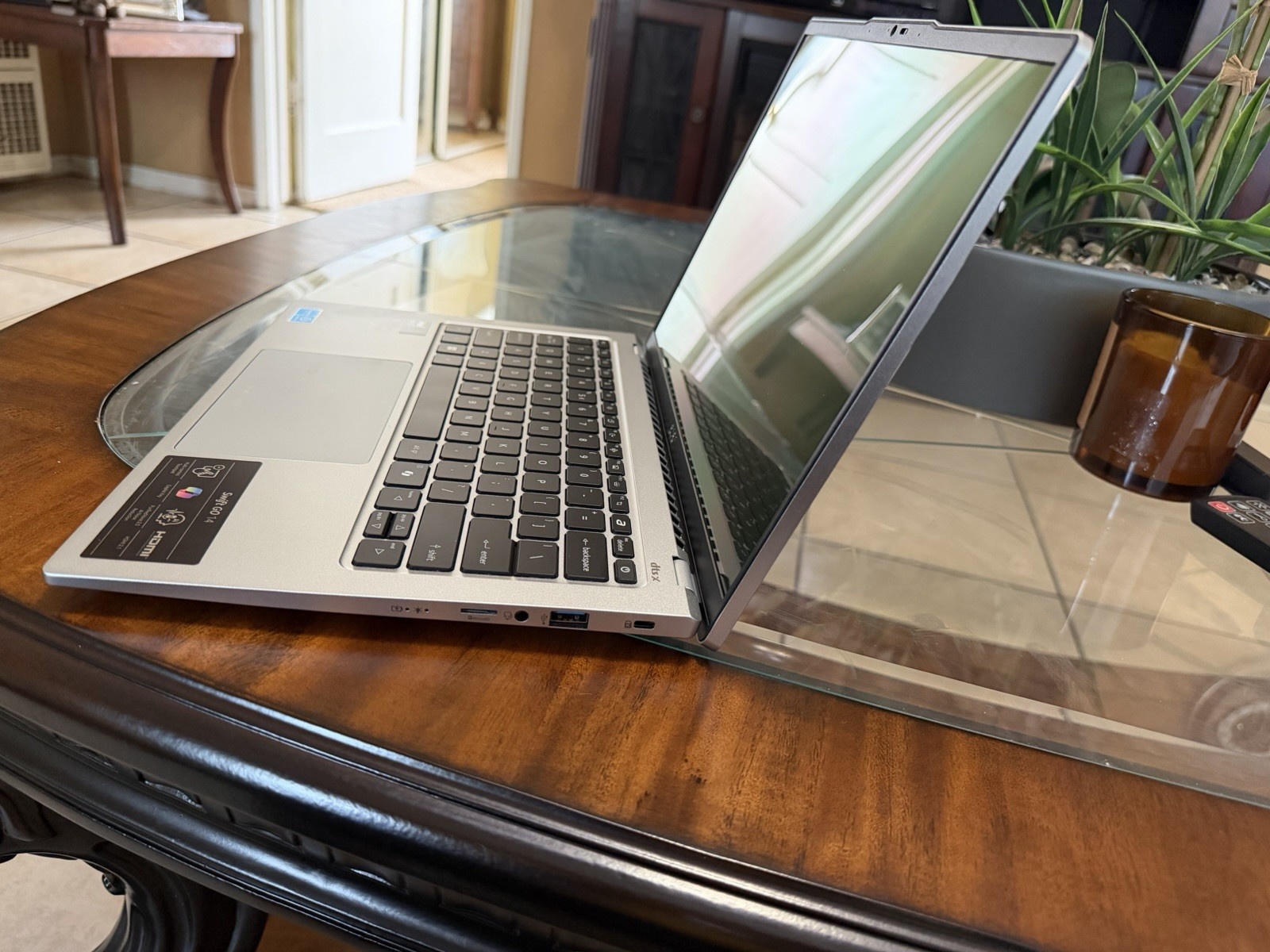 acer Swift Go 14 Intel Evo Thin & Light Laptop | 14″ OLED 2880 x 1800