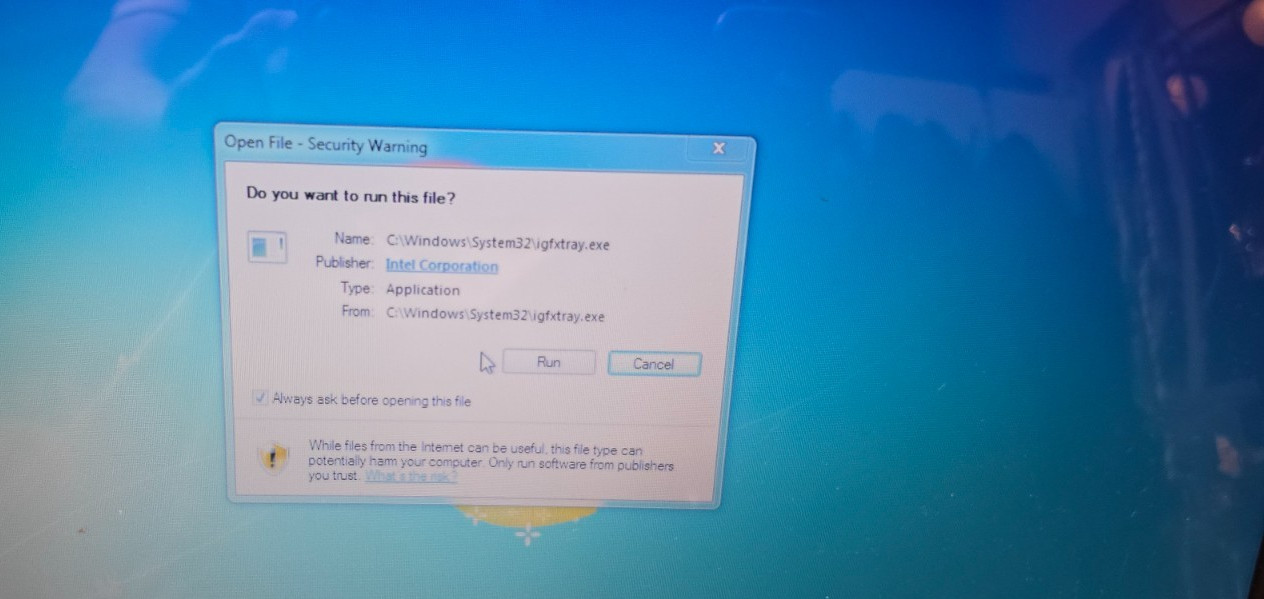 Acer Aspire 5733Z-4851 Intel Pentium P6200 2.13GHz 4 GB