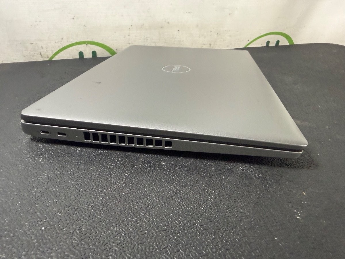 Dell Latitude 5550 15.6″ Ultra 5 125U 1.30GHz 16GB DDR5 256GB SSD Win 11 – READ
