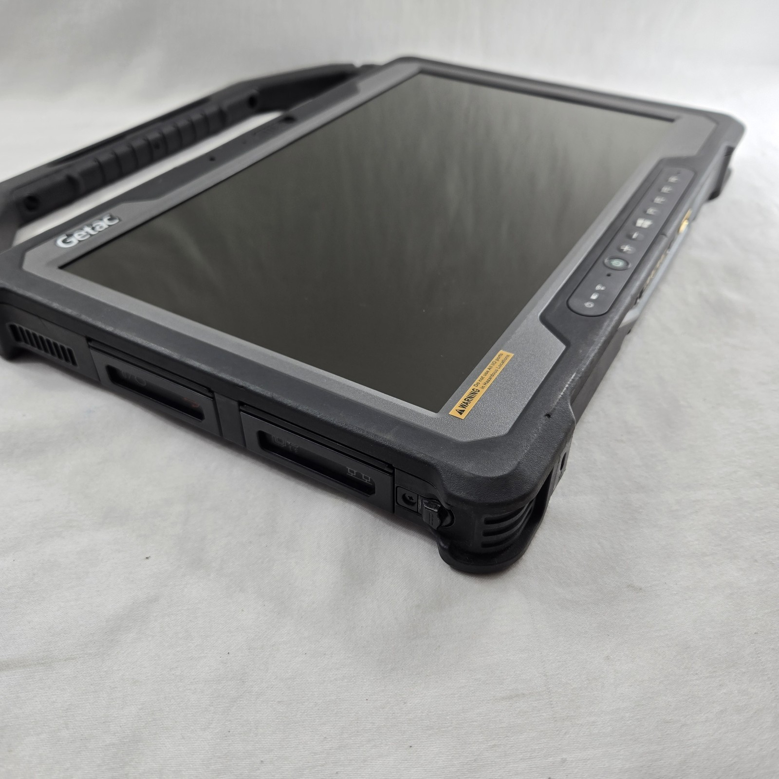 Getac A140 G2 Rugged Tablet Core i5-10310U 1.7GHz 512GB SSD 16GB Ram — Grade B+
