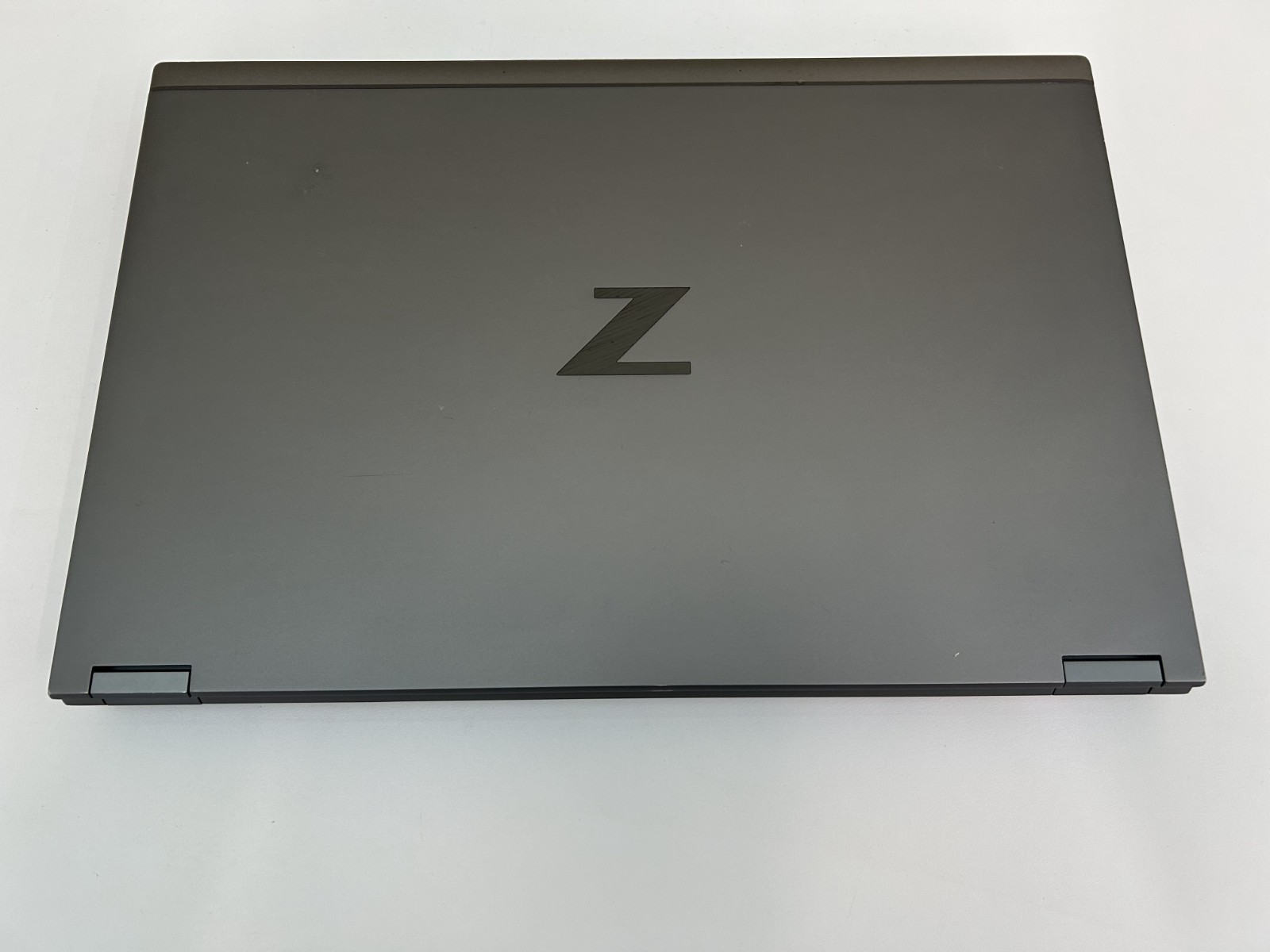 HP ZBook Fury 15 G8 15.6″ i7-11850H @ 2.50GHz 1 TB NVMe SSD 32GB RAM Win 11