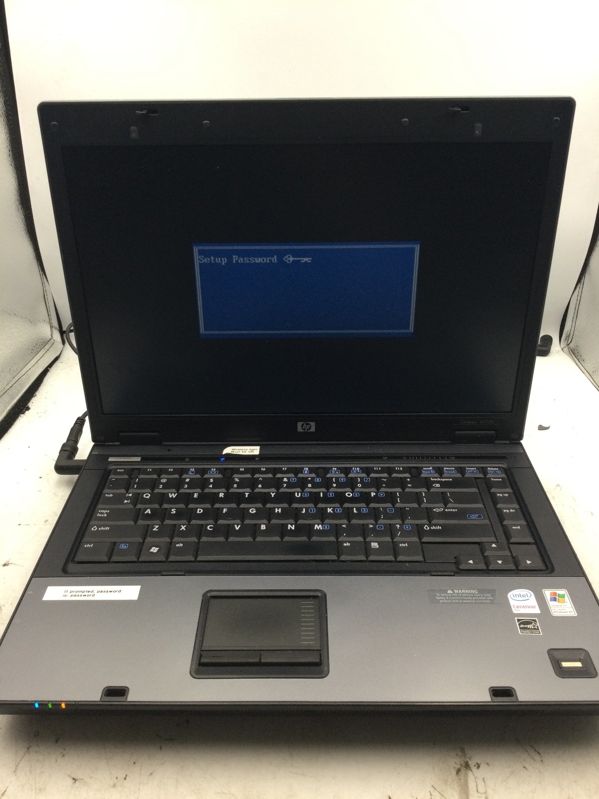 HP COMPAQ 6710b – FOR PARTS/BIOS LOCKED – INTEL CORE 2 DUO – 2GB RAM – READ – BB