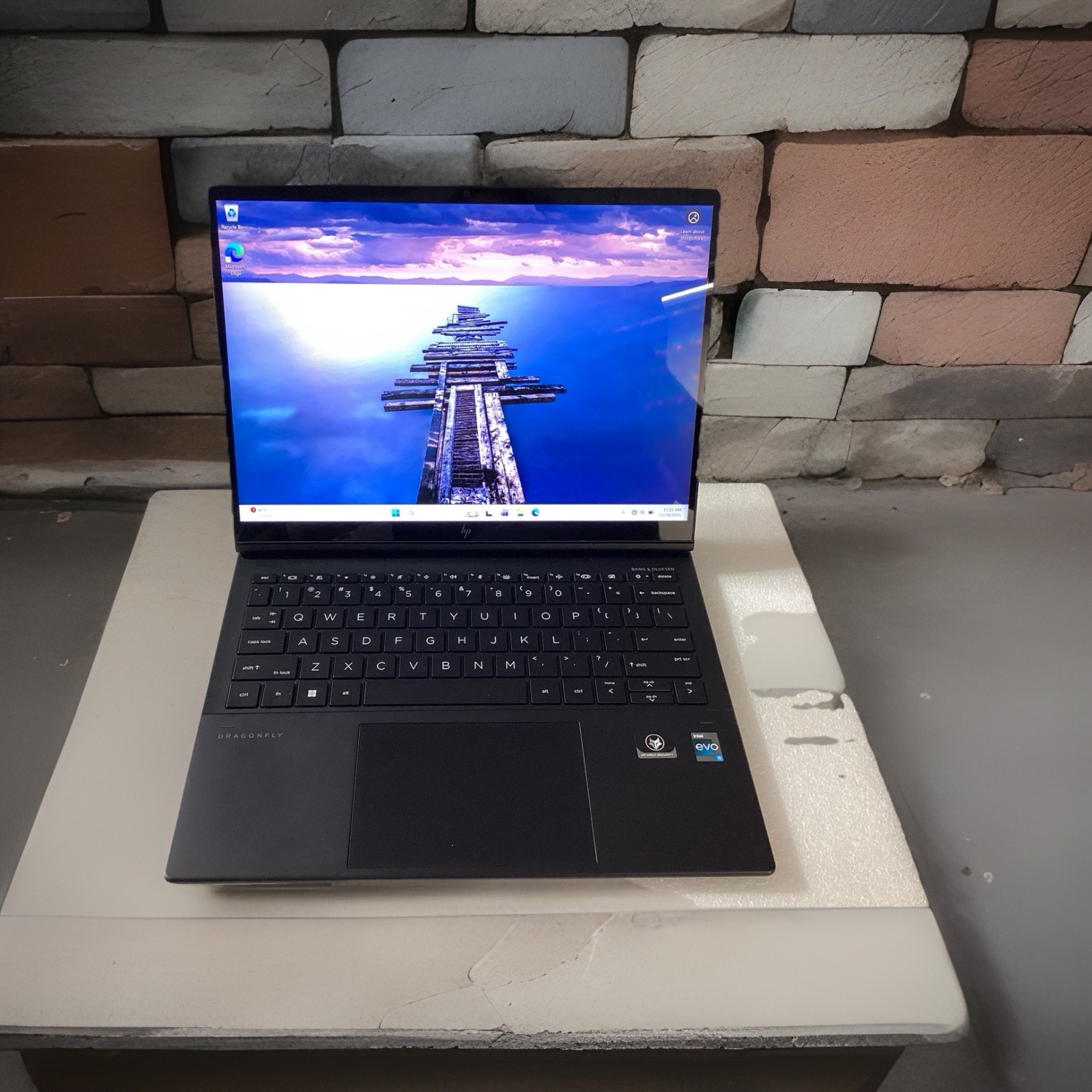 HP Elite Dragonfly Folio 13.5″ G3 Touch FHD Intel i7-1265U 1.80GHz 16GB 512GB M2