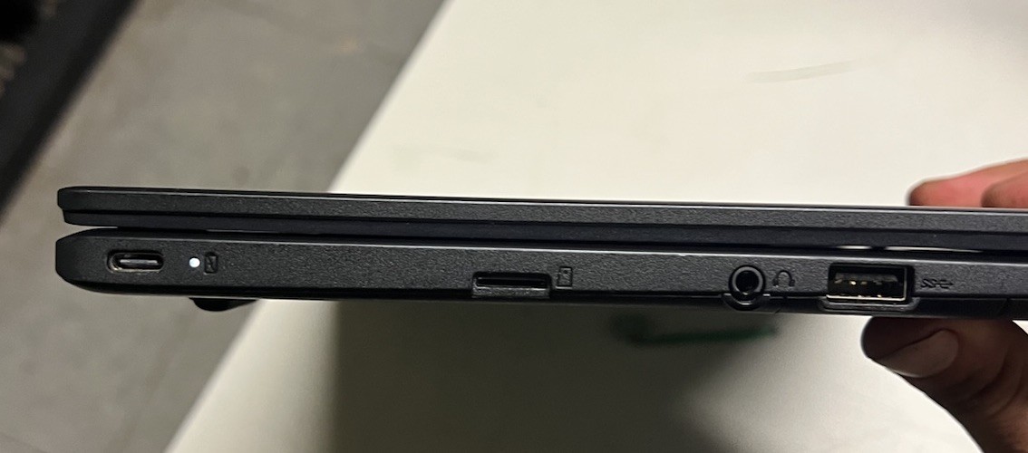 Gateway Chromebook CBO314-1H-C476 14″ Laptop Intel N4500 4GB RAM 64GB SSD