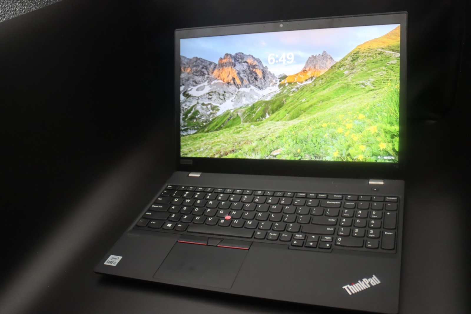 Lenovo ThinkPad T15 Gen 1 1.6 GHz i5-10210U 8GB Ram 256GB SSD – Very Good