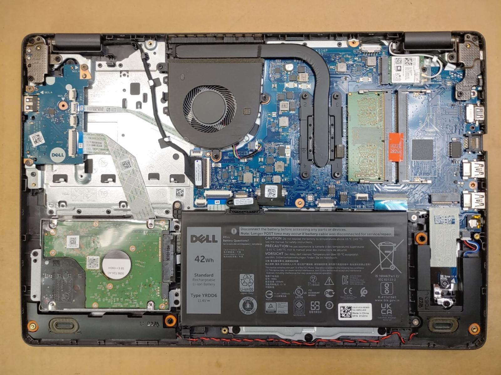 Dell Inspiron 3501 15.6″ Intel i3-1115G4✔8GB✔1TB HDD✔ *NO OS/AC* **BAD DC JACK**