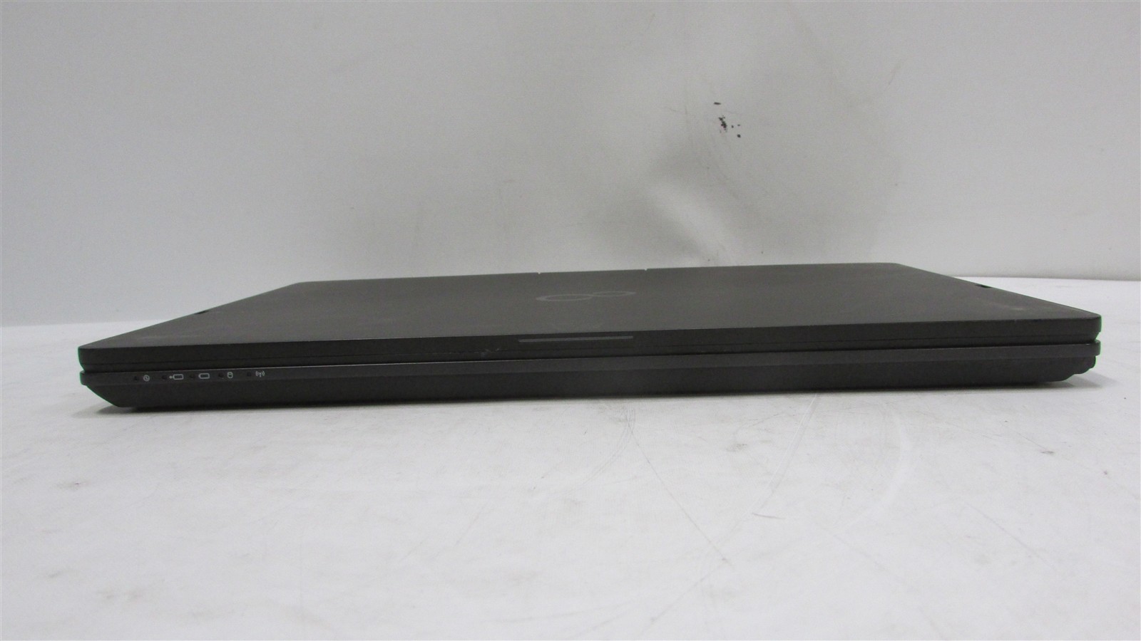 Fujitsu Lifebook T937 i5-7200U 2.5GHz 8GB RAM 256GB m.2 13.3″ Win 10 Pro Touch