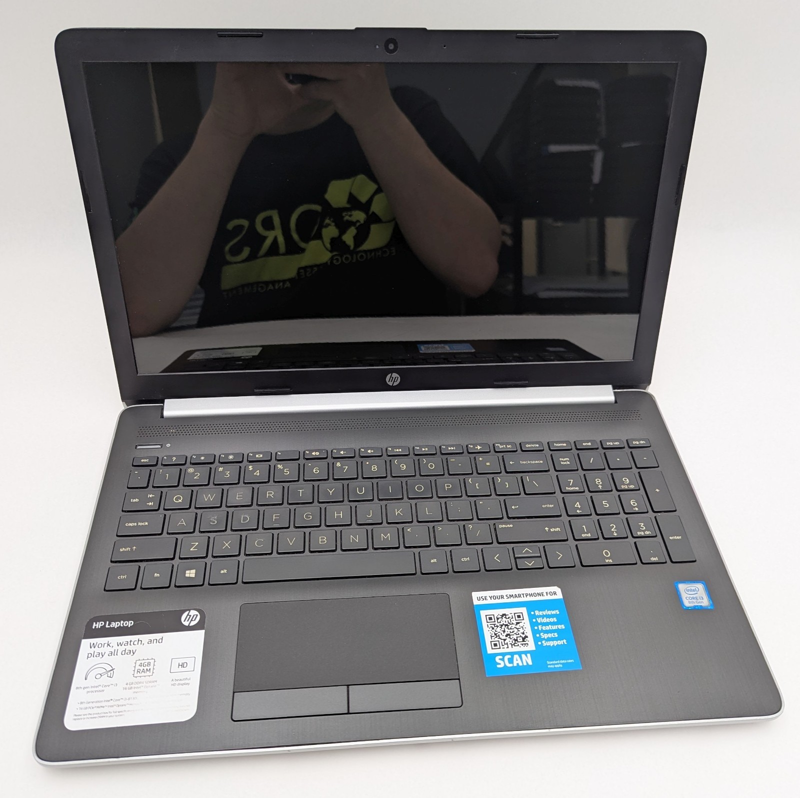 Incomplete HP Notebook 15-da0032wm 15.6″ Laptop Intel i3-8130U 2.20GHz 8GB RAM